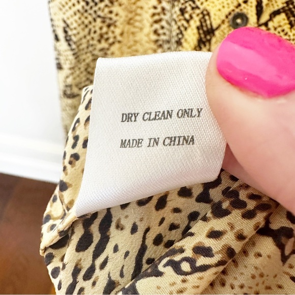 Rochelle Behrens Womens Silk Snake Print Button Front Sleeveless The Shirt Dress - Picture 3 of 8